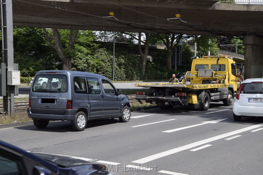 VU Koeln Deutz Mesekreisel P101.JPG - Miklos Laubert